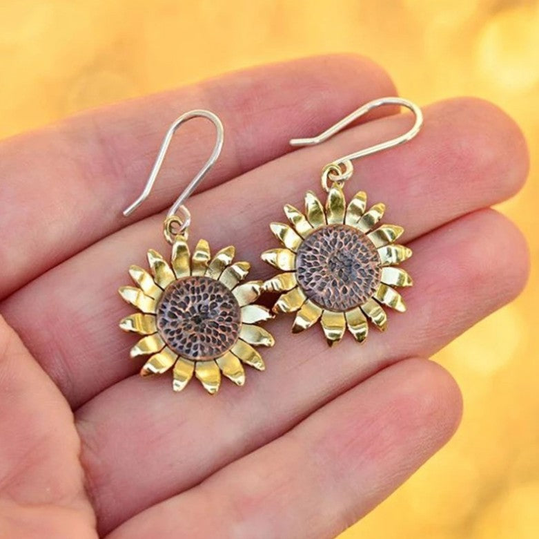 Eardrops Beautiful Chrysanthemum